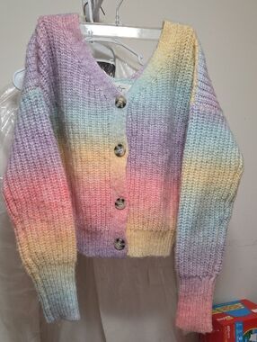 Pastel Ombre Chunky Knit Button-Up Cardigan Crop SM - Women Sweaters